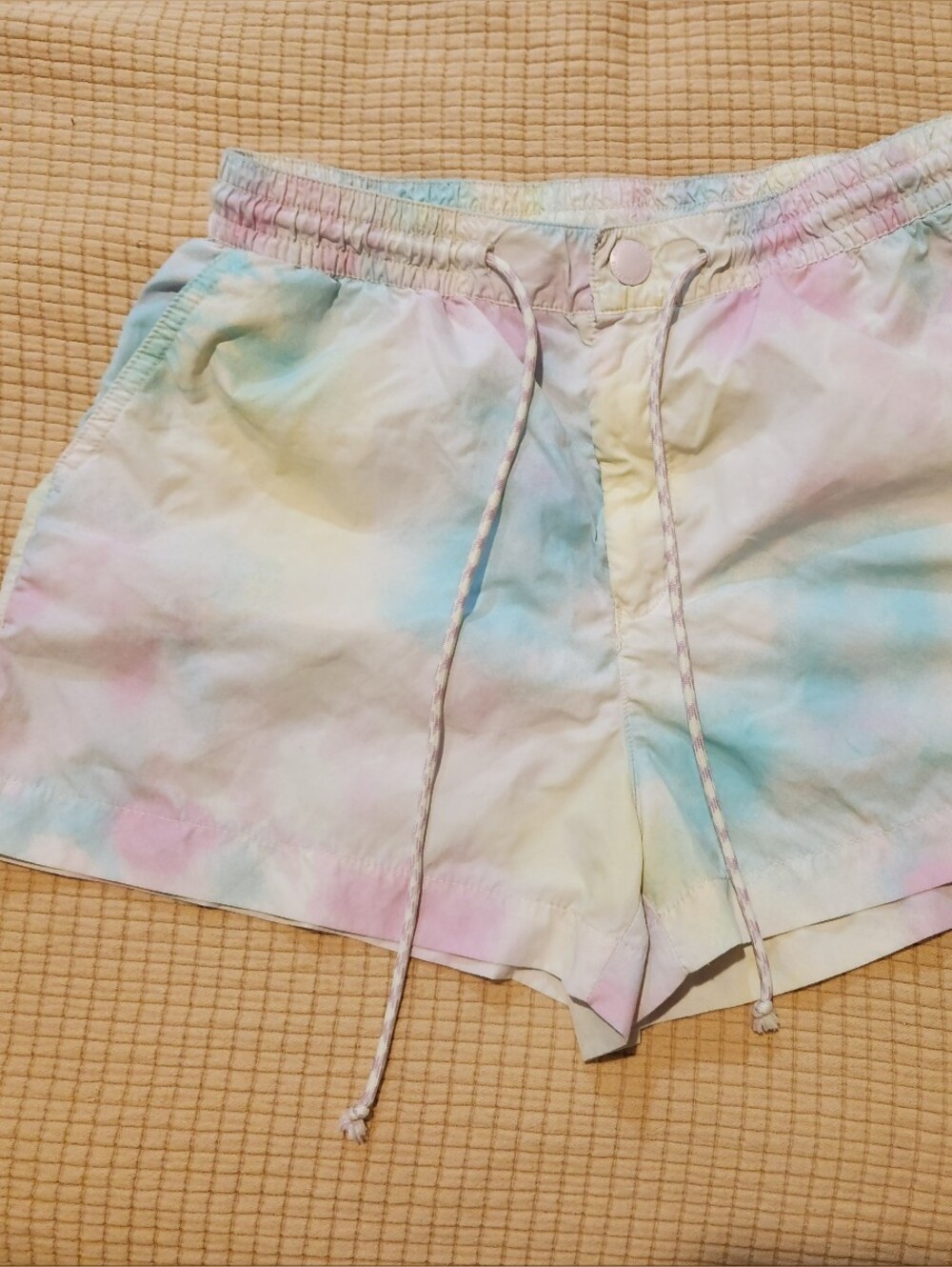 American Eagle Outfitters Pastel Tie-Dye Drawstring Athletic Shorts